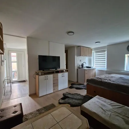 - Terrace, Parking, Comfy Bed