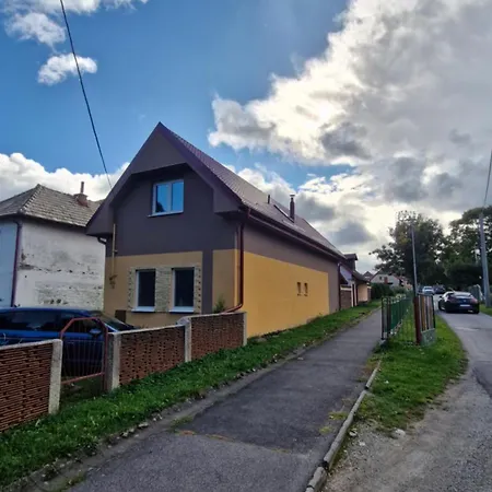 - Terrace, Parking, Comfy Bed * Batizovce